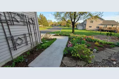 625 McFaddens Trail, Eagan, MN 55123 - Photo 5