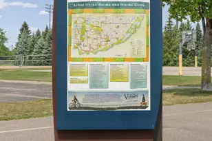 11040 Oregon Curv, Bloomington, MN 55438 - Photo 49