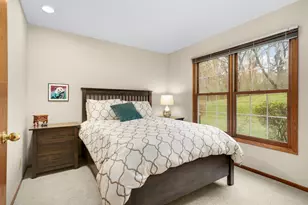 11040 Oregon Curv, Bloomington, MN 55438 - Photo 35