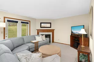 11040 Oregon Curv, Bloomington, MN 55438 - Photo 3