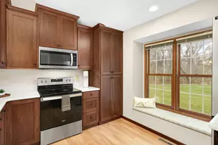 11040 Oregon Curv, Bloomington, MN 55438 - Photo 19