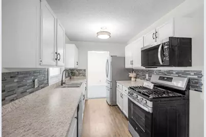 13451 Yorktown Lane N, Champlin, MN 55316 - Photo 5