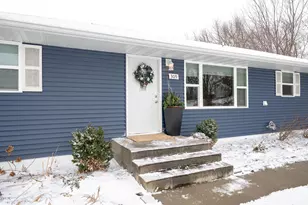 309 Hilltop Dr, Goodhue, MN 55027 - Photo 5