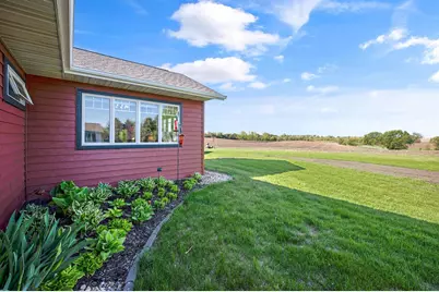 513 Harrison Street, Welcome, MN 56181 - Photo 47