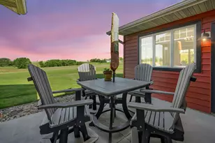 513 Harrison St, Welcome, MN 56181 - Photo 39