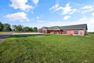 513 Harrison St, Welcome, MN 56181 - Photo 45