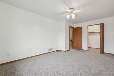 1281 Edgehill Court, Maplewood, MN 55109 - Photo 13