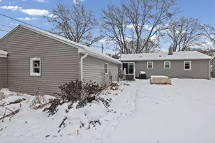 5607 Fairview Ave N, Shoreview, MN 55126 - Photo 31