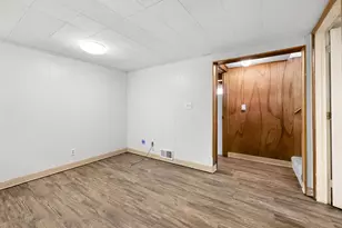 5607 Fairview Ave N, Shoreview, MN 55126 - Photo 25