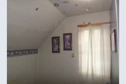 203 Kendall Avenue S, Thief River Falls, MN 56701 - Photo 31