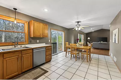 7004 256th Street, Wyoming, MN 55092 - Photo 11