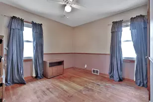 1959 Montana Ave E, Saint Paul, MN 55119 - Photo 17