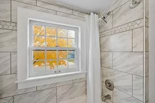 1009 9th St NW, Austin, MN 55912 - Photo 49