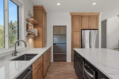 6221 W 37th Street, Saint Louis Park, MN 55416 - Photo 23