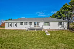 1019 100th Ave, Roberts, WI 54023 - Photo 3