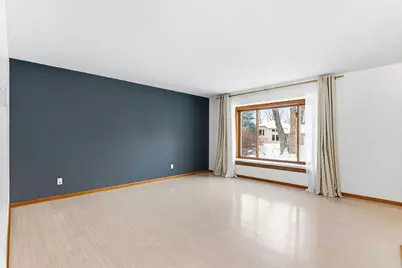 1860 Hilo Court N, Oakdale, MN 55128 - Photo 3