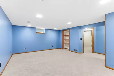 1860 Hilo Court N, Oakdale, MN 55128 - Photo 23