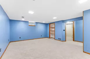 1860 Hilo Ct N, Oakdale, MN 55128 - Photo 23