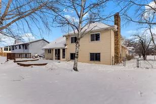 1860 Hilo Ct N, Oakdale, MN 55128 - Photo 25