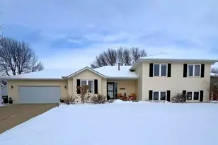 405 Thomas Dr, Eagle Lake, MN 56024 - Photo 1