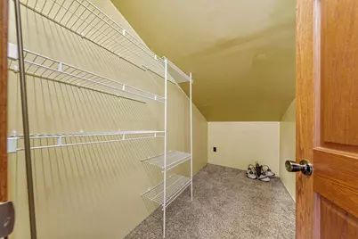 8325 Hennepin Way, Morristown, MN 55052 - Photo 33