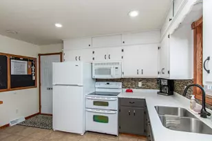 706 Rensvold Blvd, Moorhead, MN 56560 - Photo 11