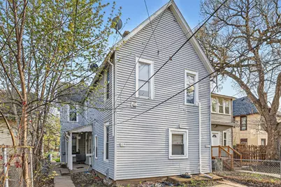 617 Maryland Avenue E, Saint Paul, MN 55130 - Photo 3