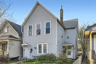 617 Maryland Ave E, Saint Paul, MN 55130 - Photo 1