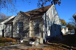 3824 Vera Cruz Ave N, Robbinsdale, MN 55422 - Photo 1