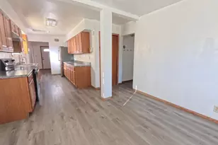 1664 Barclay St, Saint Paul, MN 55106 - Photo 7