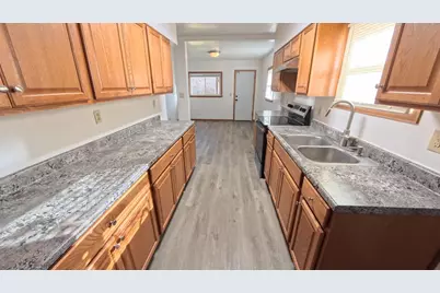 1664 Barclay Street, Saint Paul, MN 55106 - Photo 5