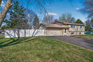 11511 Idaho Ave N, Champlin, MN 55316 - Photo 39