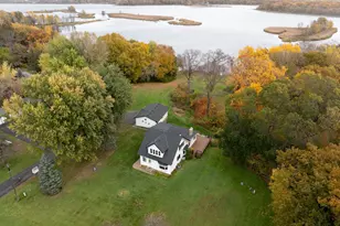 11551 278th St, Chisago City, MN 55013 - Photo 3