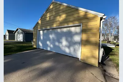 1514 12th Street S, Virginia, MN 55792 - Photo 3