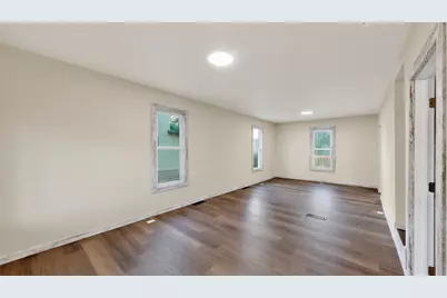 401 9th Avenue NE, Rochester, MN 55906 - Photo 3