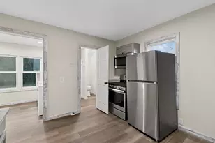 401 9th Ave NE, Rochester, MN 55906 - Photo 9