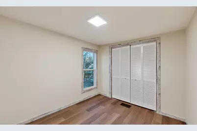 401 9th Avenue NE, Rochester, MN 55906 - Photo 15