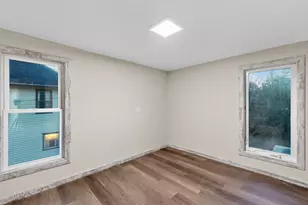 401 9th Ave NE, Rochester, MN 55906 - Photo 17