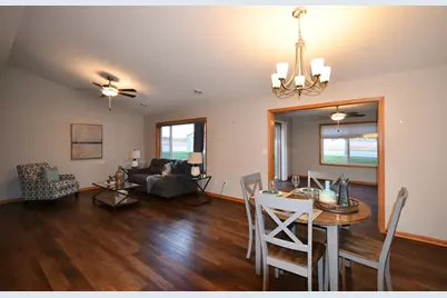 190 Highlands Circle, Zumbrota, MN 55992 - Photo 17