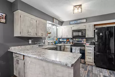 10239 Raven Street NW, Coon Rapids, MN 55433 - Photo 13