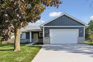 16340 Gladiola Ave W, Lakeville, MN 55068 - Photo 39