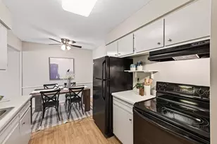 3153 Old Hwy 8, Roseville, MN 55418 - Photo 13