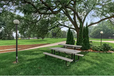 3153 Old Highway 8 #304, Roseville, MN 55418 - Photo 29