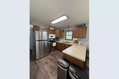 208 Holly Lane, Janesville, MN 56048 - Photo 15