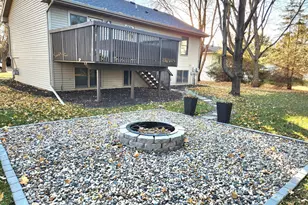 208 Holly Ln, Janesville, MN 56048 - Photo 7