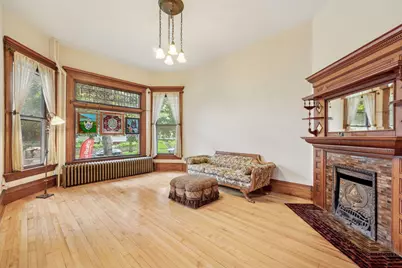 957 Ashland Avenue, Saint Paul, MN 55104 - Photo 5