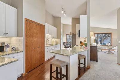 5524 Bimini Drive, Hopkins, MN 55343 - Photo 3