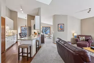 5524 Bimini Dr, Hopkins, MN 55343 - Photo 13