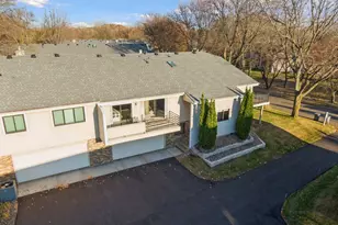 5524 Bimini Dr, Hopkins, MN 55343 - Photo 5