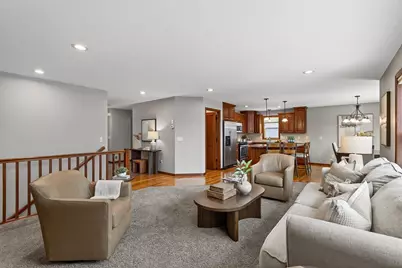 674 Jutland Avenue, Shakopee, MN 55379 - Photo 7